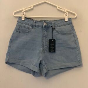 Forever 21 high rise curvy fit denim jean shorts Size 29 NWT